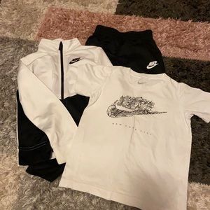 Toddler boy Nike set